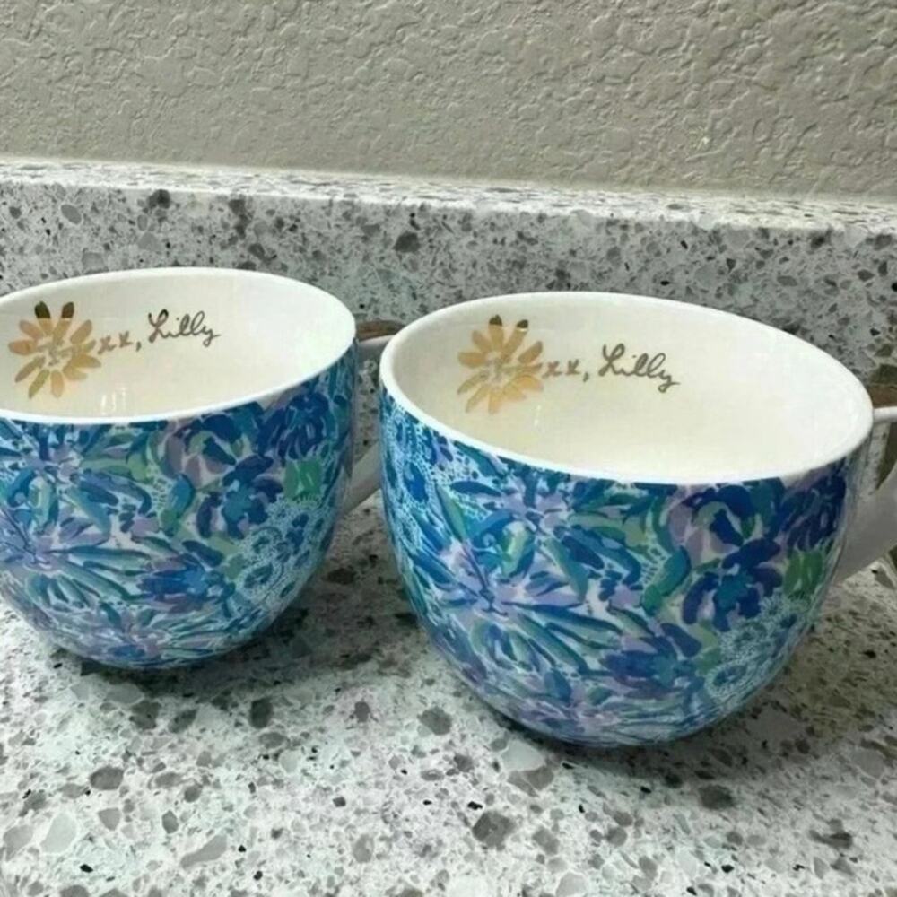 Lilly Pulitzer Lion Around Blue floral coffee mug cups set